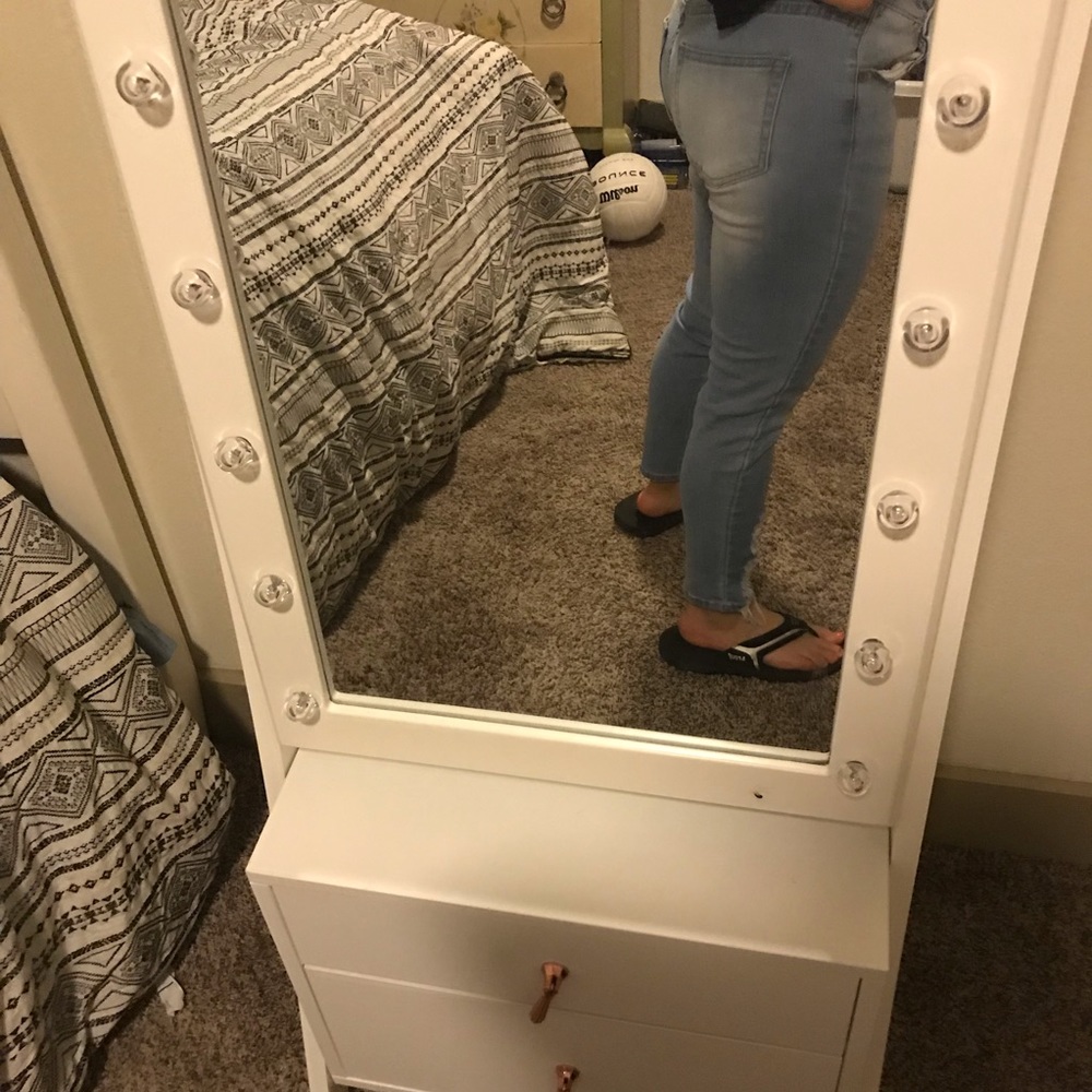 Boyfriend Jeans - Picture 5 of 5